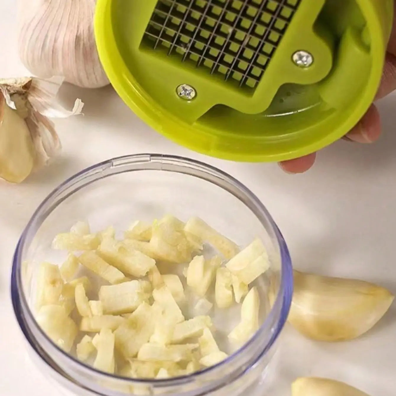 Mini Garlic Press Abs Material, Home Use Manual Garlic Crusher, Small Garlic Grinder, Efficient Garlic Mincer Tool, Compact Kitchen Gadget, Cooking Gadgets, Cooking Tools, Kitchen Utensils Gadgets