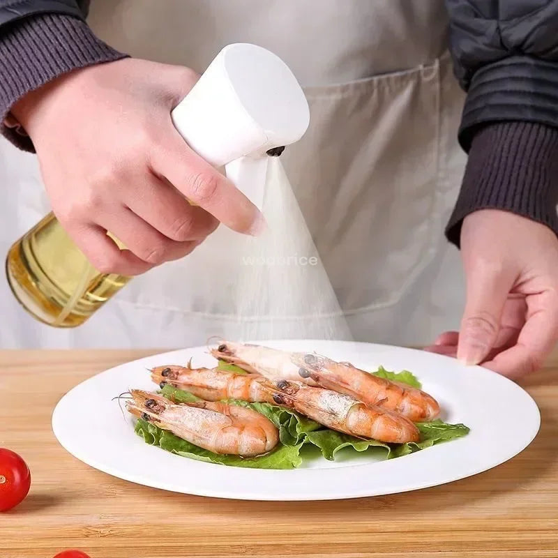 Press-Type Oil Spray Bottle 200/300/500ML Kitchen Cooking Oil Sprayer Outdoor Barbecue Oil Spray Bottle Vinegar Soy Sauce