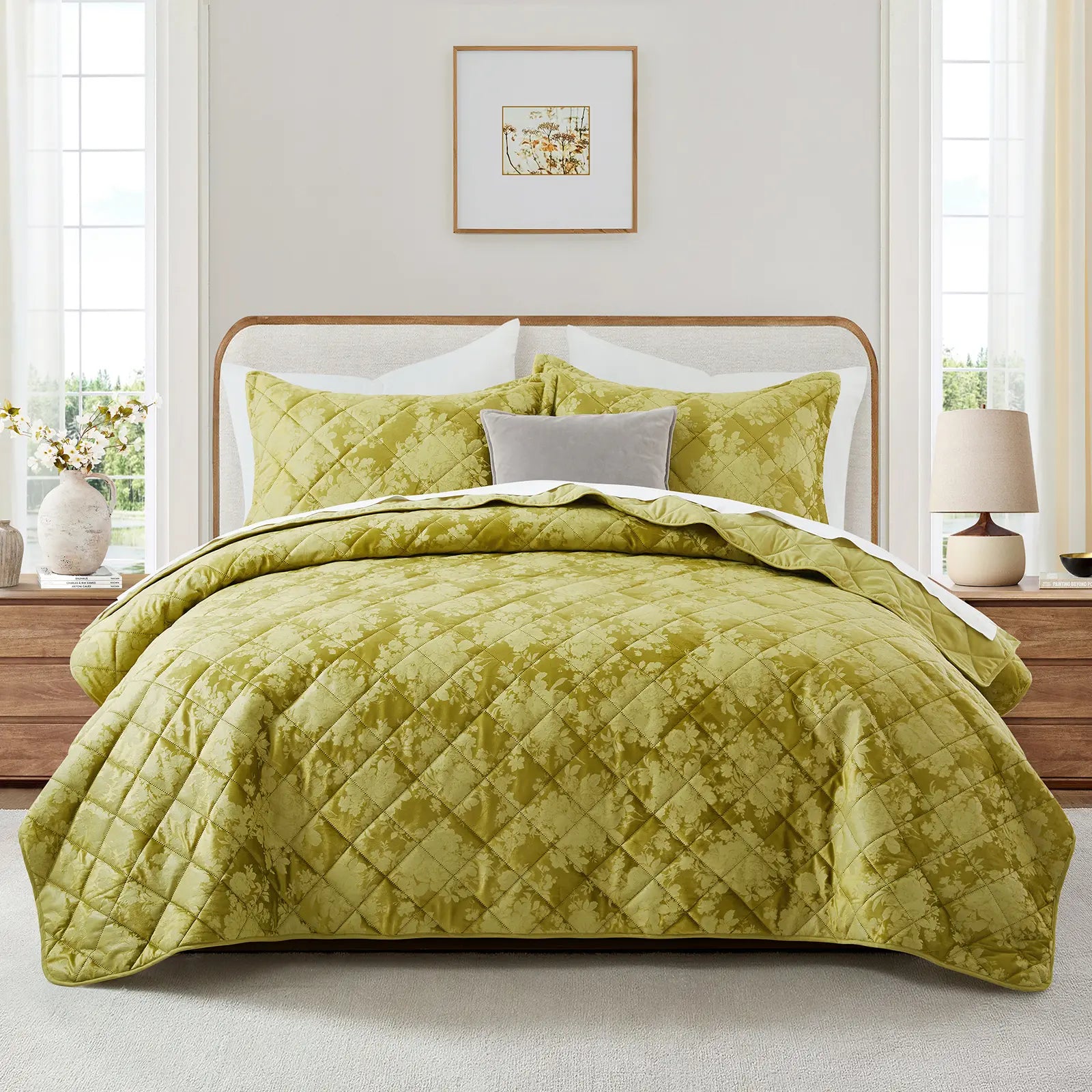 Transform your bedroom with the Imperial Homeware Floral Ultrasonic Bedspread Set! 🌸 Lightweight, breathable, and machine washable – perfect for all seasons. Available in Twin, Queen, and King sizes! 🛏️✨ #HomeDecor #Bedding #CozyVibes