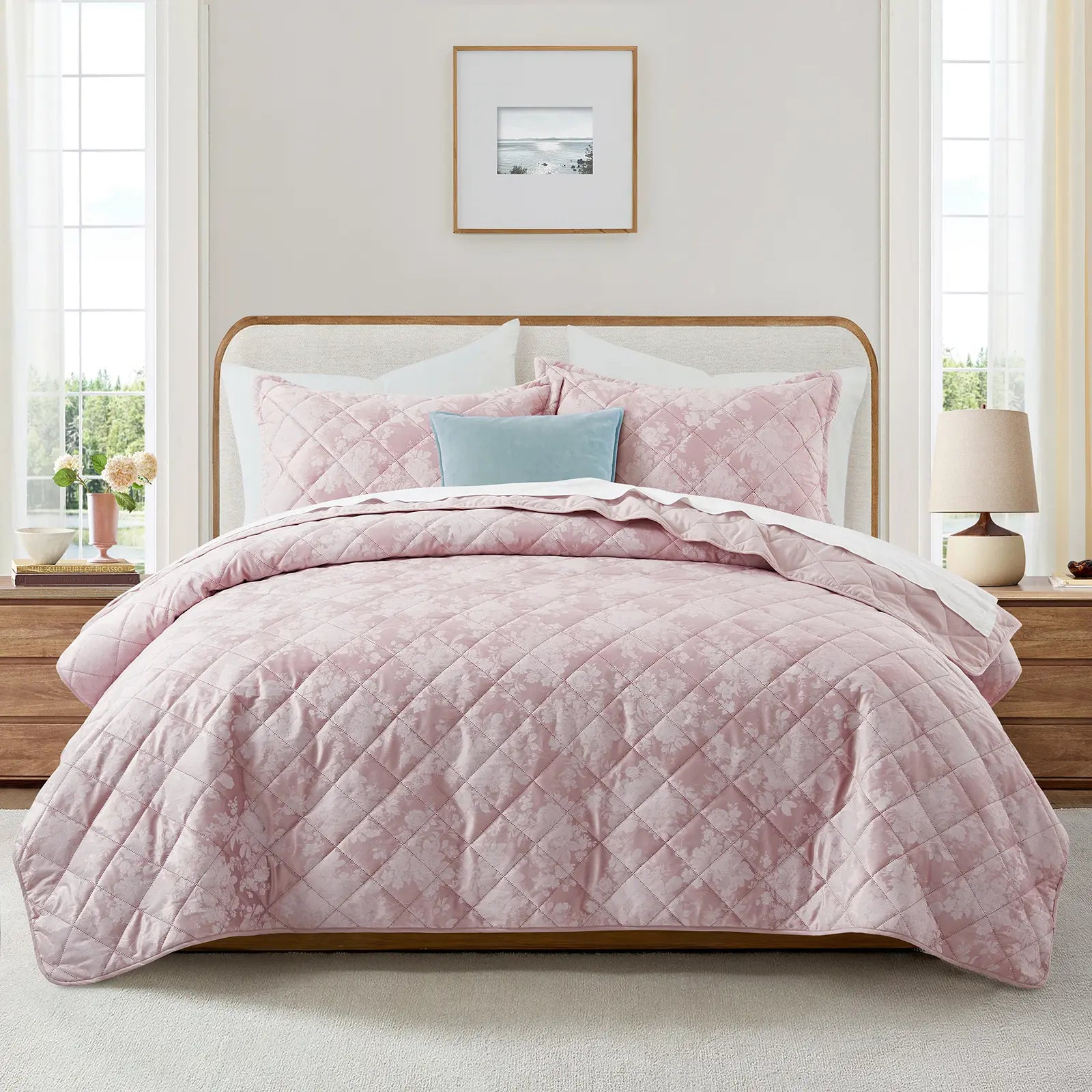 Transform your bedroom with the Imperial Homeware Floral Ultrasonic Bedspread Set! 🌸 Lightweight, breathable, and machine washable – perfect for all seasons. Available in Twin, Queen, and King sizes! 🛏️✨ #HomeDecor #Bedding #CozyVibes