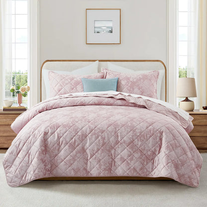 Transform your bedroom with the Imperial Homeware Floral Ultrasonic Bedspread Set! 🌸 Lightweight, breathable, and machine washable – perfect for all seasons. Available in Twin, Queen, and King sizes! 🛏️✨ #HomeDecor #Bedding #CozyVibes