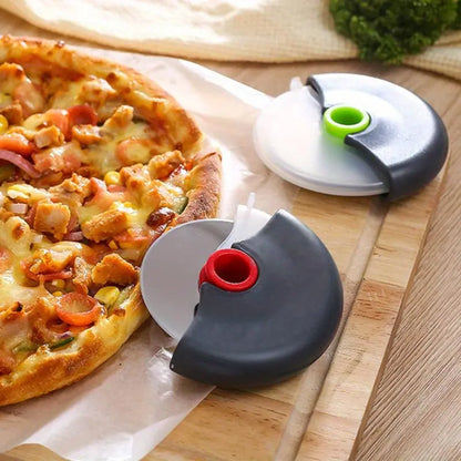 Stainless Steel Pizza Cutter, 1 Count Pizza Slicer with Cover, Pizza Wheel, Pasta & Pizza Utensils for Home Kitchen, Kitchen Food Utensils & Gadgets, Kitchenware